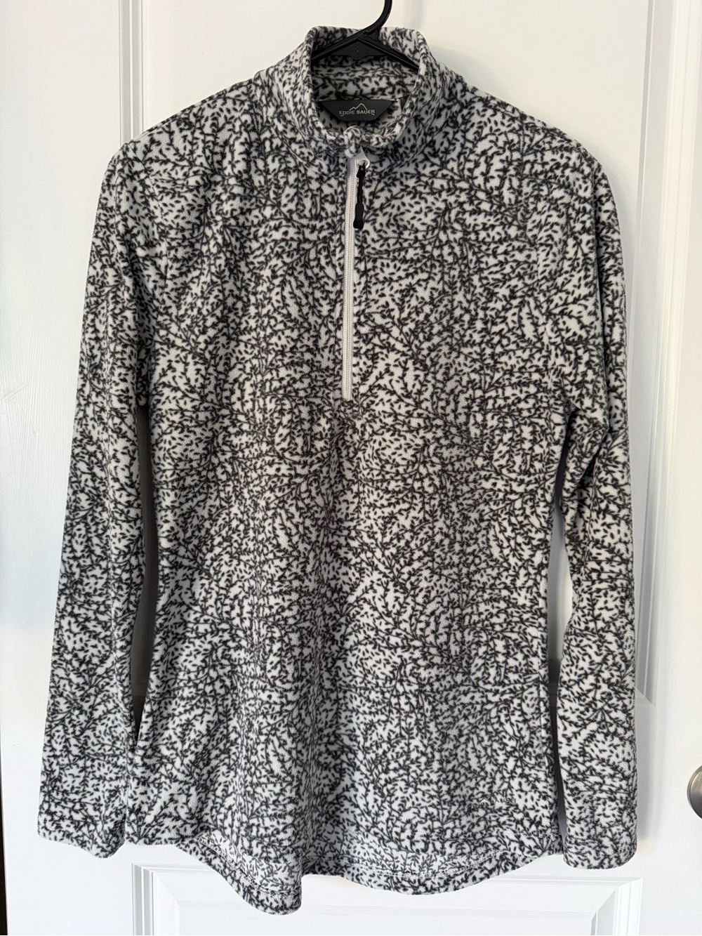 Women’s Eddie Bauer Gray & White Quarter-Zip Fleece Pullover Size Small